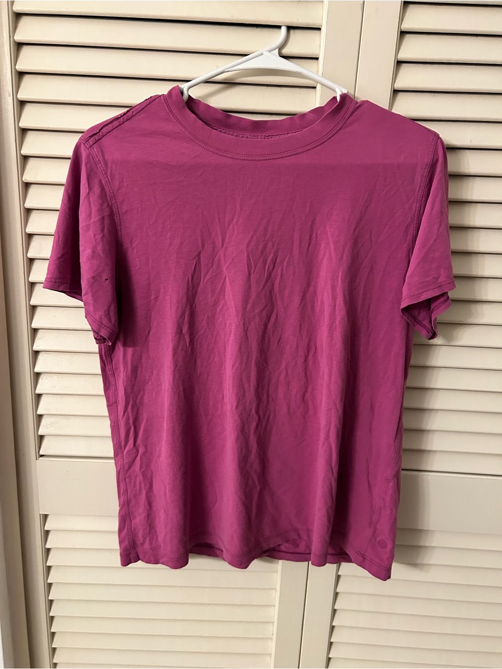 Relaxed lululemon cates  T-Shirt in raspBerry